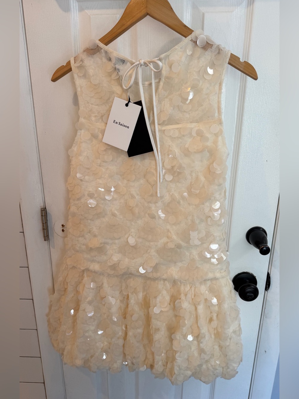 En Saison Emryn Sequin Bubble Minidress - Picture 3 of 9